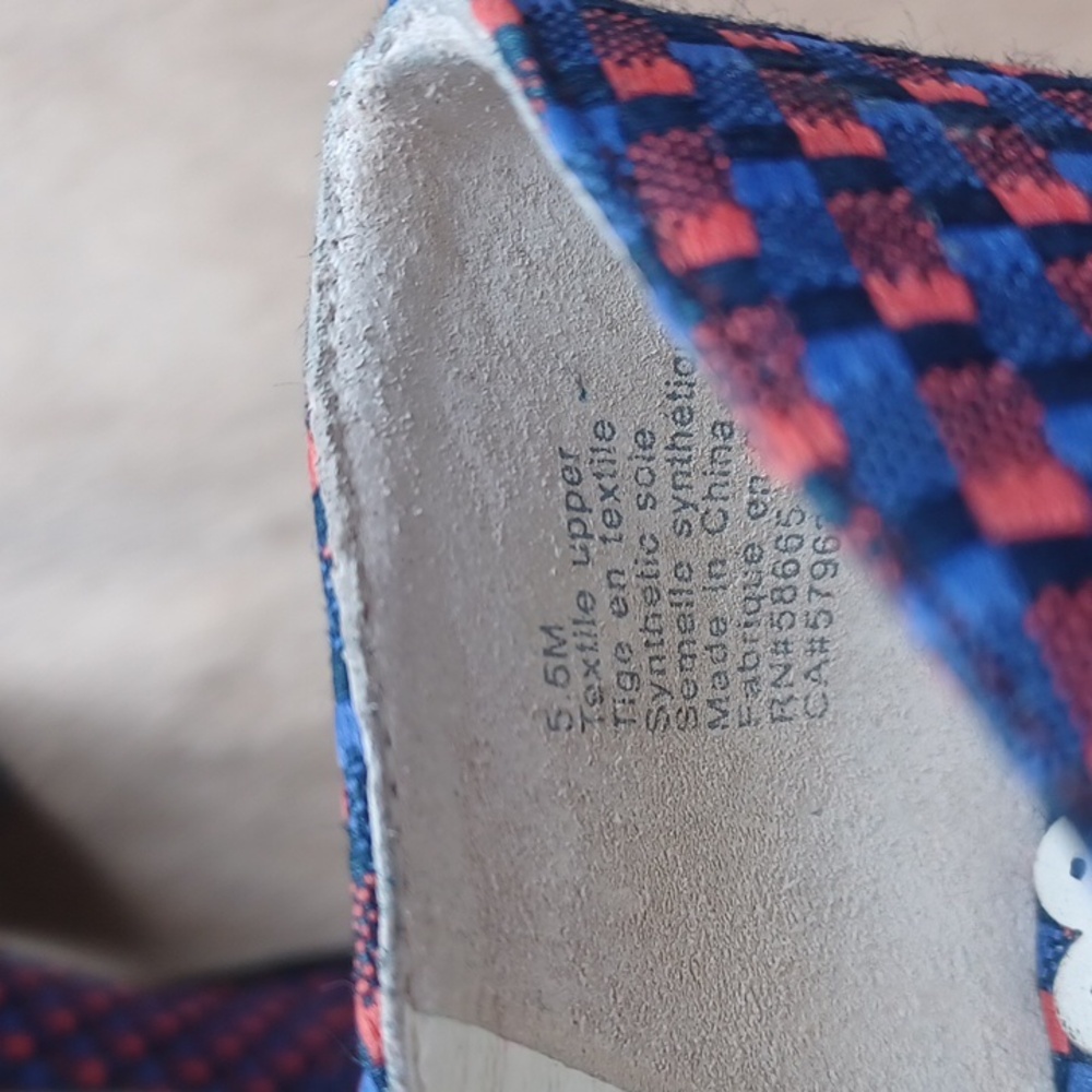 1901 Block Heeled Loafers - Picture 12 of 13
